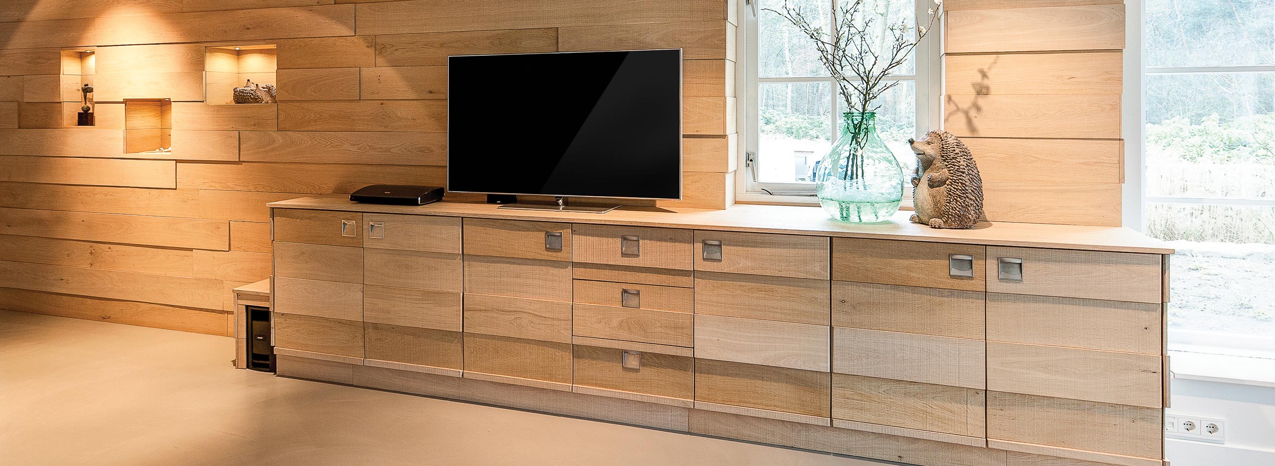 Kastenwand